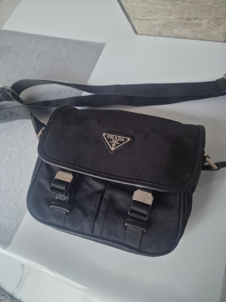 Prada schoudertas - Zwart nylon, Sieraden, Tassen en Uiterlijk, Tassen | Schoudertassen, Ophalen of Verzenden, Gebruikt, Zwart