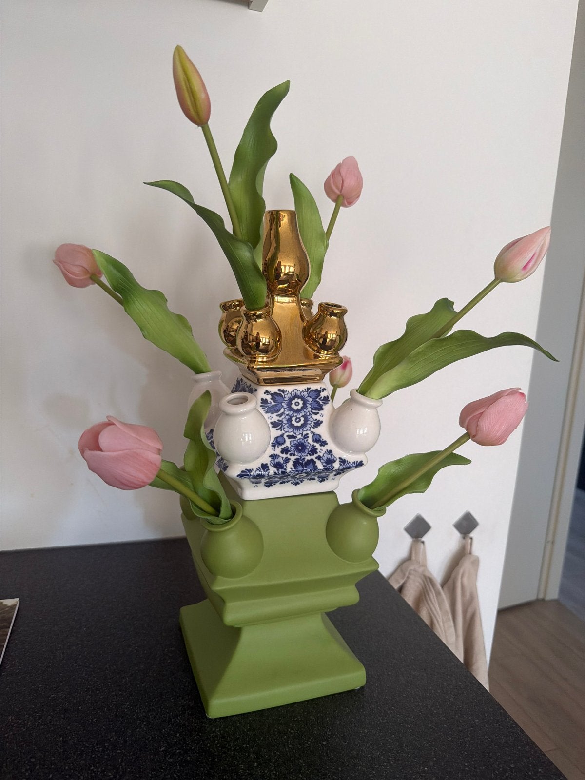 Unieke tulpenvaas, Ophalen