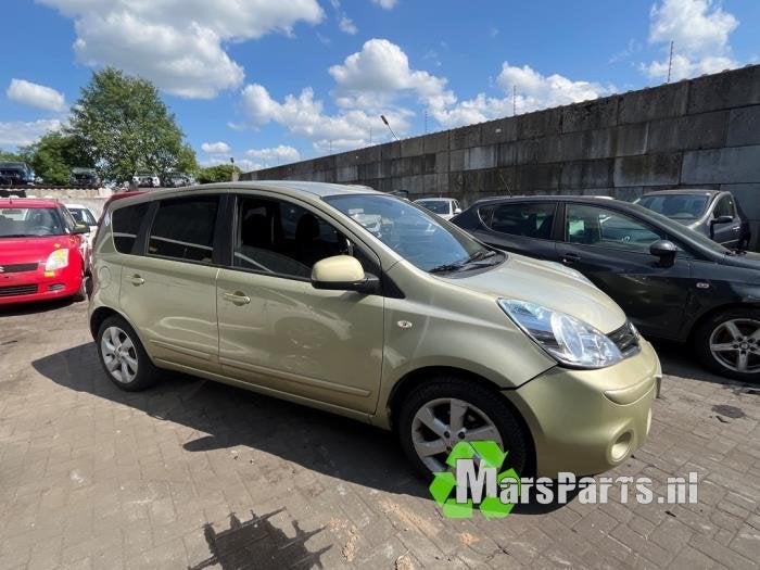 Fusee rechts-voor van een Nissan Note, Gebruikt, -, -, Ophalen of Verzenden
