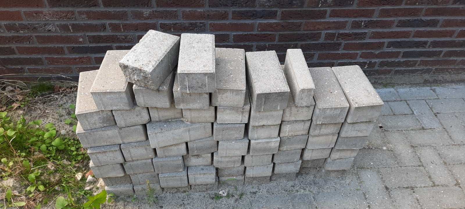 Ongebruikte betonklinkers voor tuin of oprit +/- 125st, Ophalen, Overige materialen, Overige typen, Nieuw