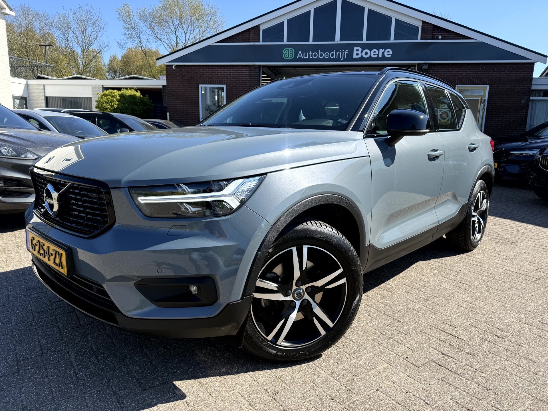 Volvo XC40 2.0 T4 190pk R-Design Navi, Camera, (bj 2020), Auto's, 15 km/l, 1969 cc, Origineel Nederlands, Bedrijf