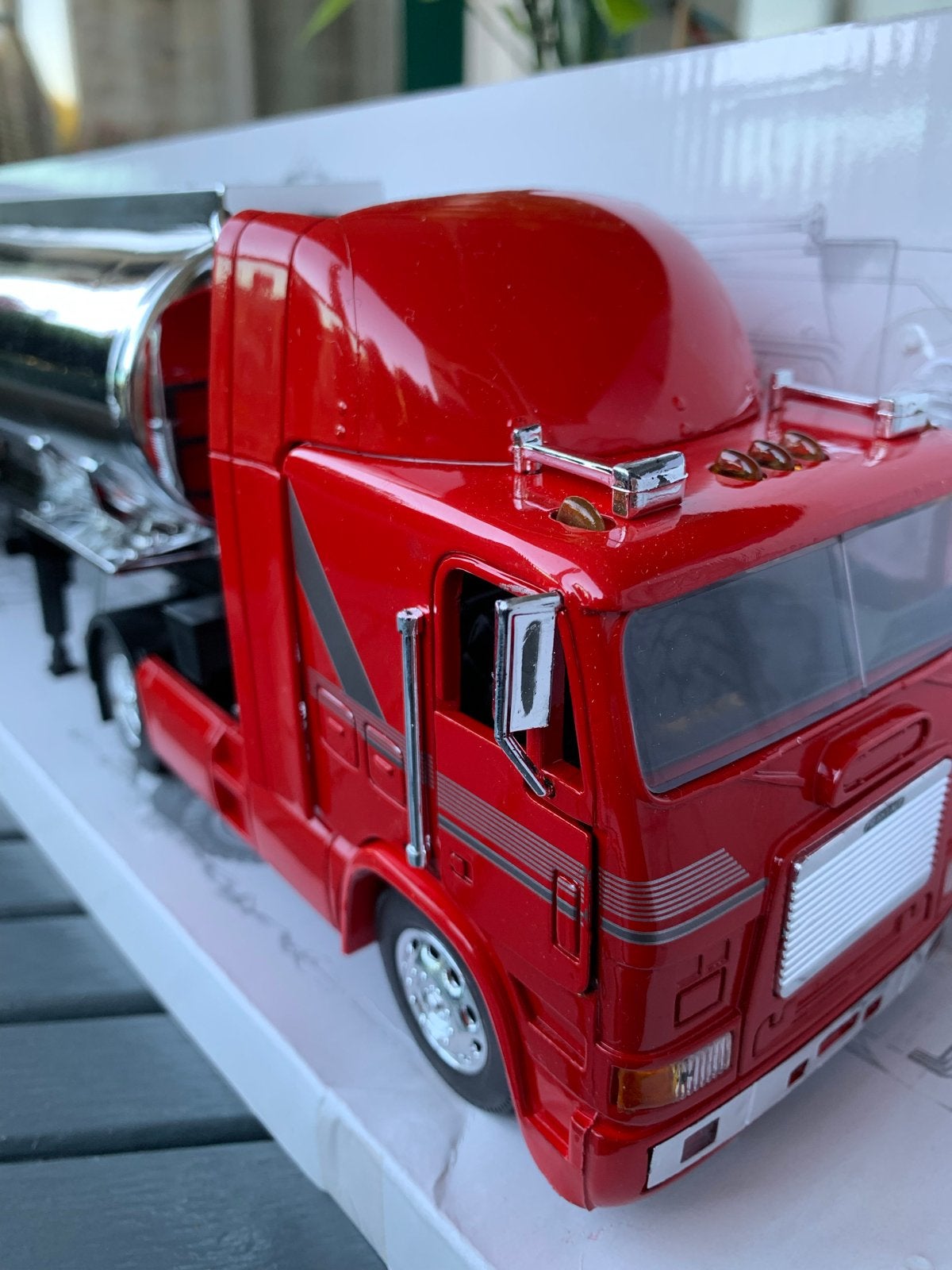 Freightliner FLB COE Longhauler 1:32 Nieuw in doos, Overige merken, 1:32 tot 1:50, Nieuw, Ophalen of Verzenden