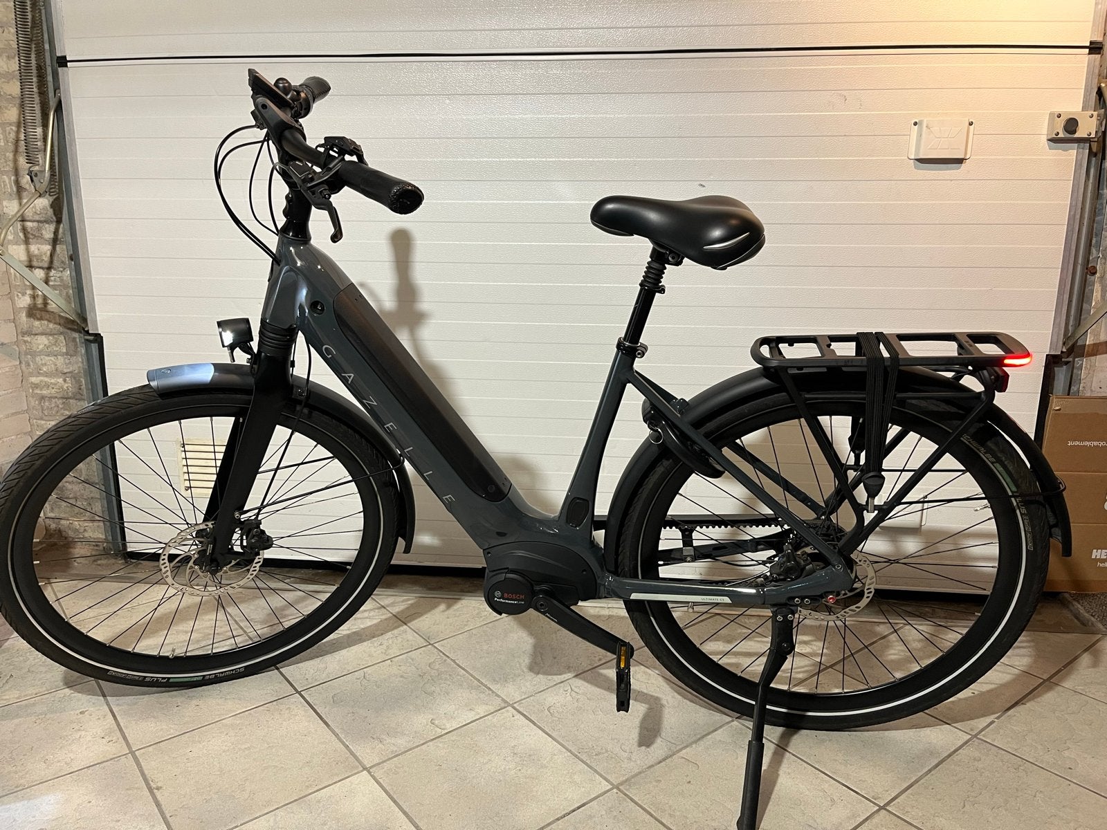 Gazelle Ultimate C5 2023 - Zo goed als nieuw, Fietsen en Brommers, Ophalen of Verzenden, Zo goed als nieuw, 47 tot 51 cm, 50 km per accu of meer