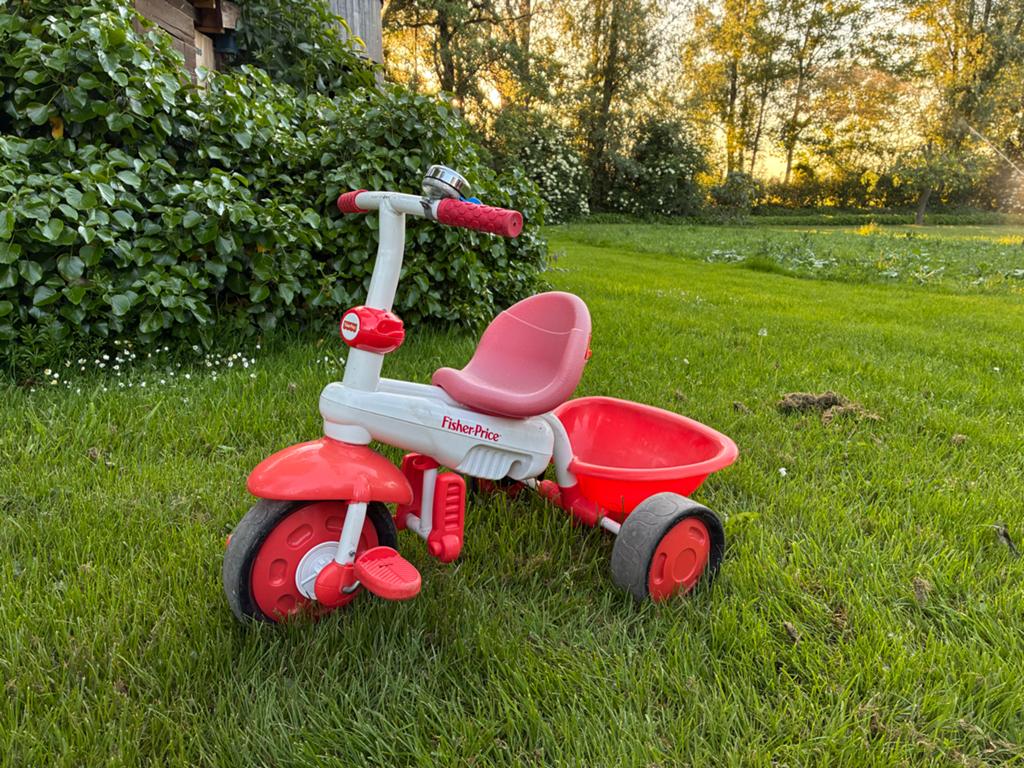 Fisher-Price Driewieler met duwstang en zitje, Fietsen en Brommers, Fietsen | Driewielfietsen, Ophalen, Gebruikt