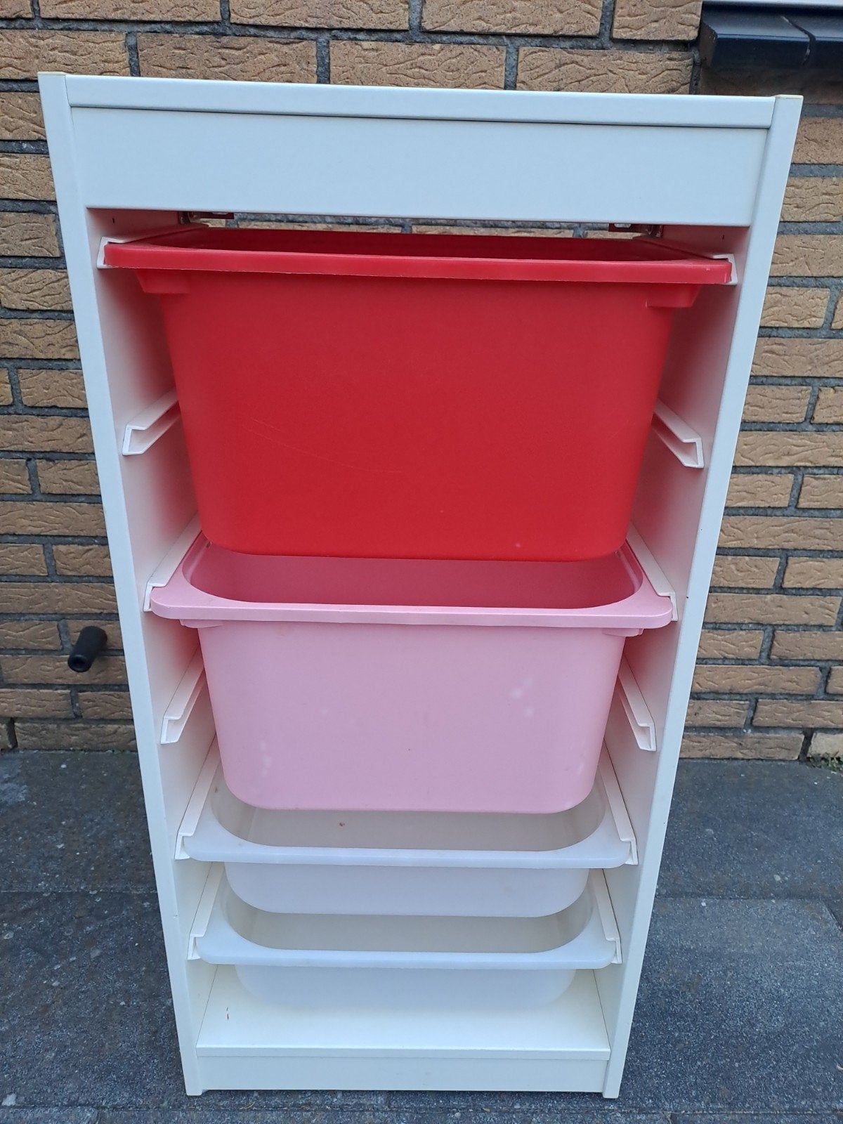 Foto 2 van 2x IKEA Trofast opbergkast met bakken