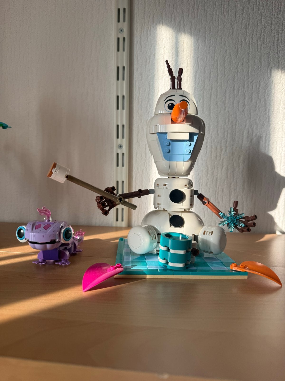 LEGO Disney Frozen Olaf bouwbaar figuur met Bruni, Ophalen of Verzenden, Zo goed als nieuw, Overige merken
