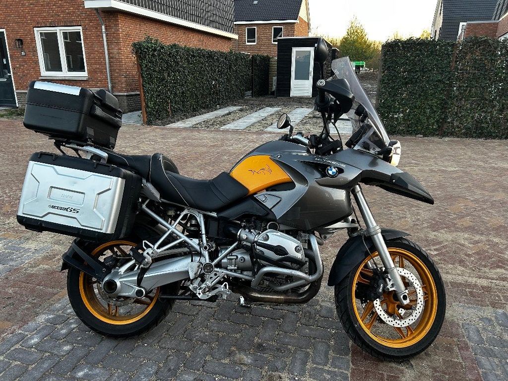 BMW R1200GS Volledige kofferset en akrapovic uitlaat, 2 cilinders, Occasion, Motorrijbewijs A, Particulier