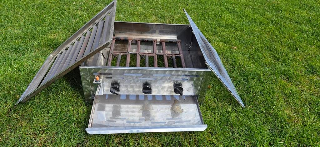 K+F Metalltechnik (Type 0203 E) grote gas barbecue, Ophalen of Verzenden