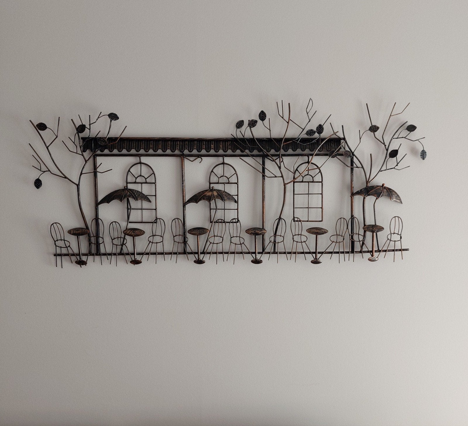 Metalen wanddecoratie cafétafereel, Ophalen, Metaal, Wandsculptuur, Vintage