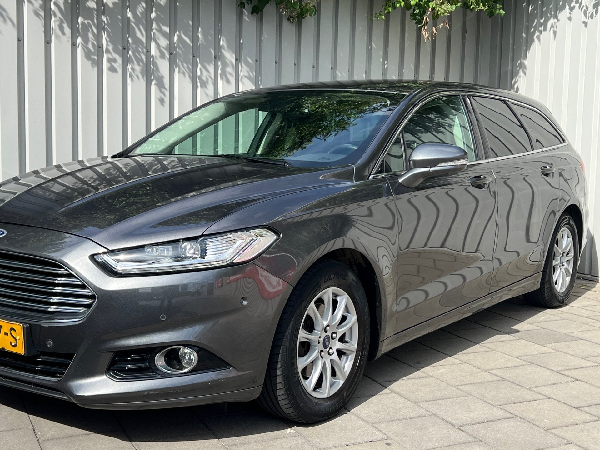 Ford Mondeo Wagon 1.5 Titanium|Automaat|Navigatie|Climate Co, Auto's, 4 cilinders, Mondeo, Origineel Nederlands, 1427 kg