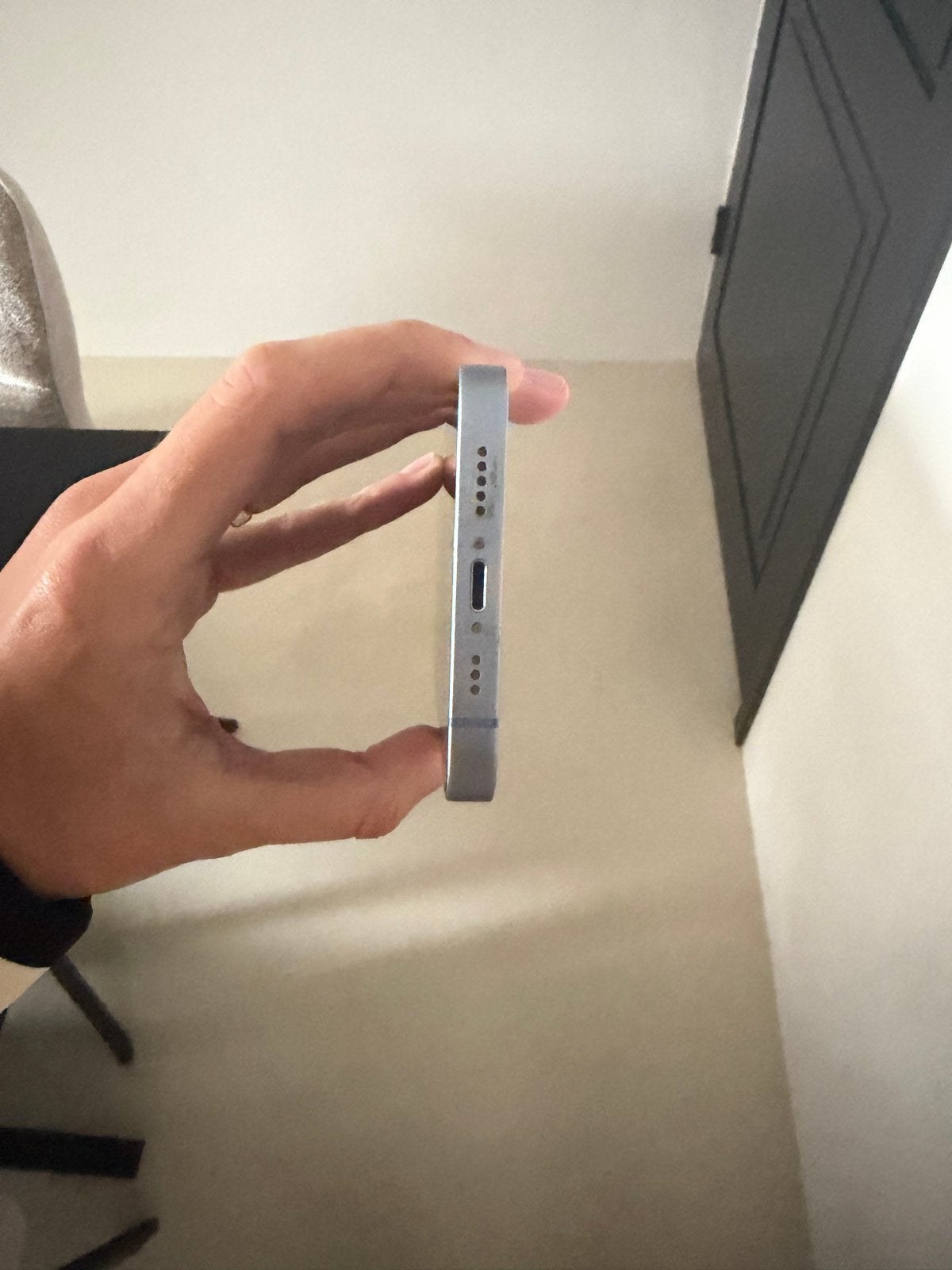 Foto 4 van Apple iPhone 14 Blauw 128GB - Zo goed als nieuw