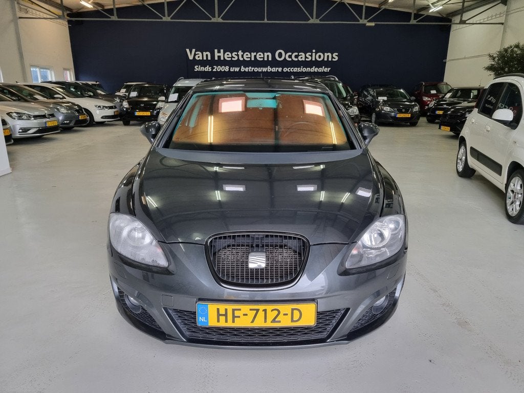 SEAT Leon 1.2 TSI Ecomotive Reference GEEN APK! LEES TEKST!, Auto's, Voorwielaandrijving, Euro 5, Stof, Gebruikt