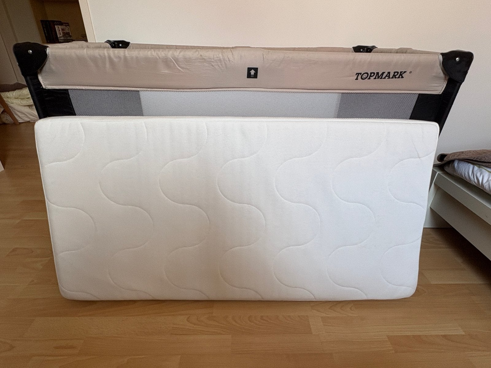 Matrasje Krummelur ledikant 60 x 120 x 8 cm, Ophalen, Zo goed als nieuw, Ledikant