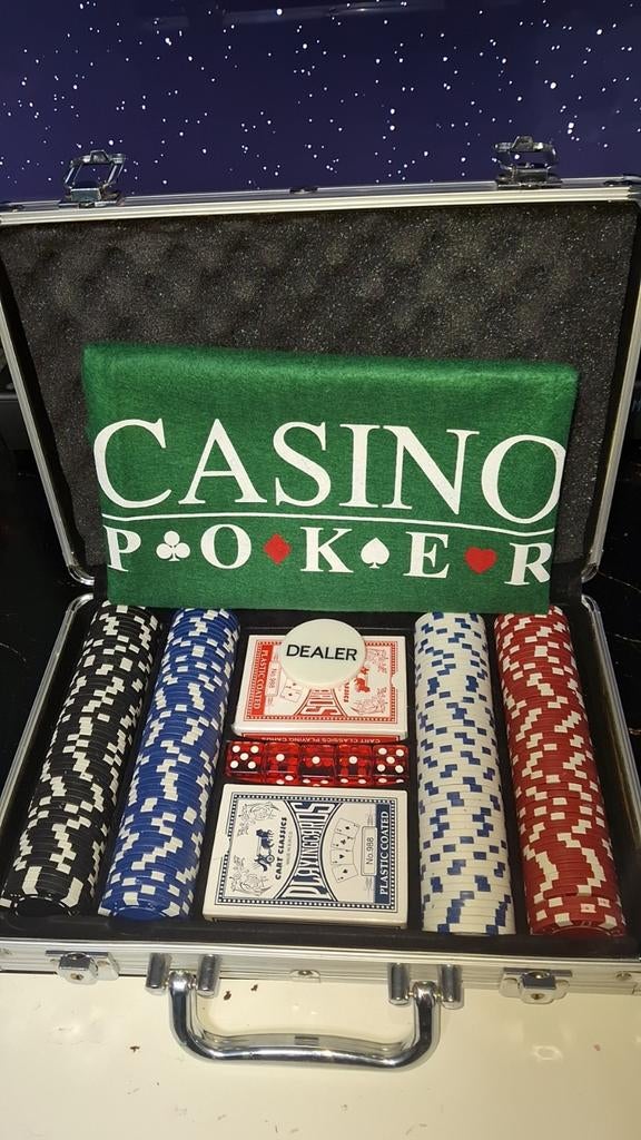 Texas Hold 'Em Pokerset - Zo goed als nieuw, compleet, Hobby en Vrije tijd, Gezelschapsspellen | Kaartspellen, Vijf spelers of meer