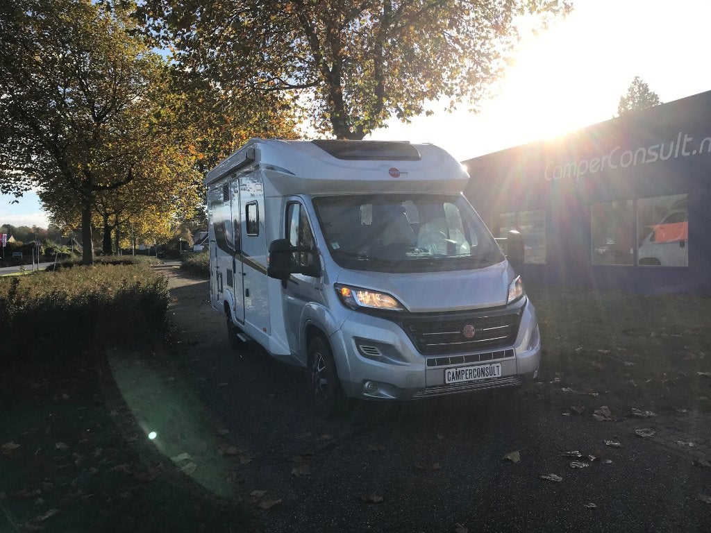 Bürstner Lyseo TD 680 Harmony alleen hefbed l=6,8 m erg ruim, Koelkast, Ringverwarming, Fiat, Bedrijf
