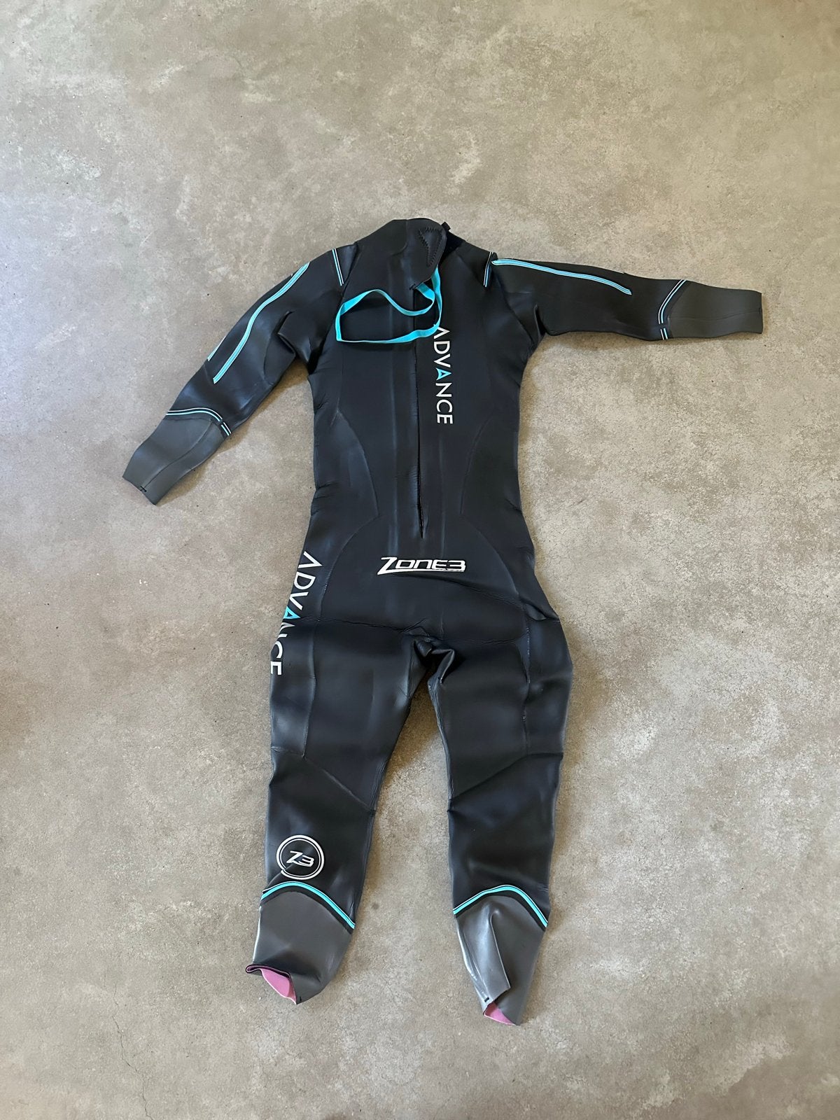 Zone3 Advance wetsuit - Dames - Maat SM, Kleding | Dames, Badmode en Zwemkleding, Ophalen of Verzenden, Zo goed als nieuw, Zwart
