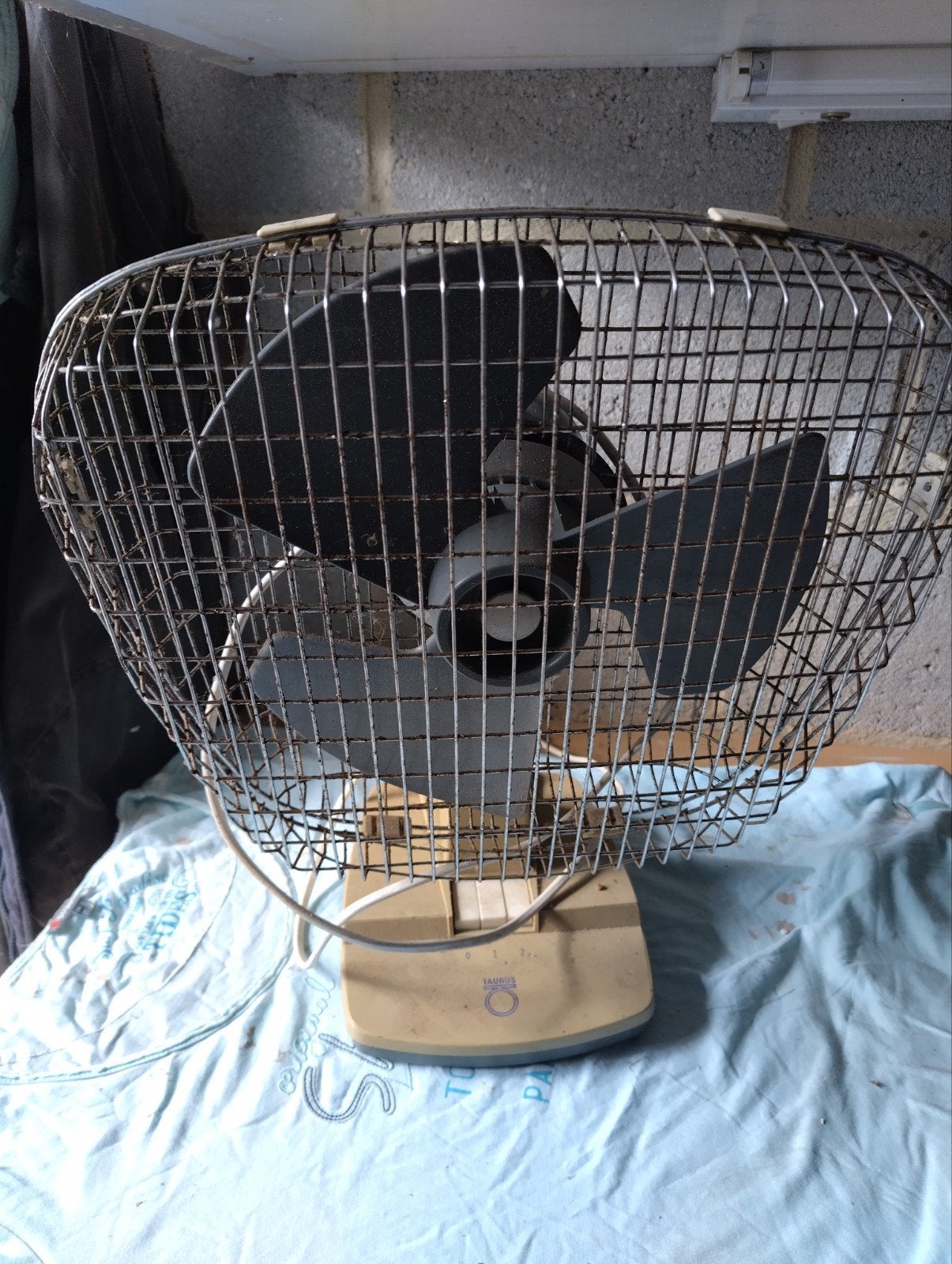 Vintage Tafelventilator - Compact en Krachtig, Ophalen of Verzenden, Gebruikt, Tafelventilator