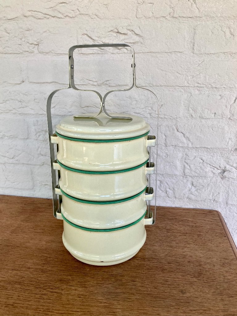 Vintage emaille Tiffin box, rantang of dabba. Balance Brand., Geel, Ophalen of Verzenden, Metaal, Overige typen