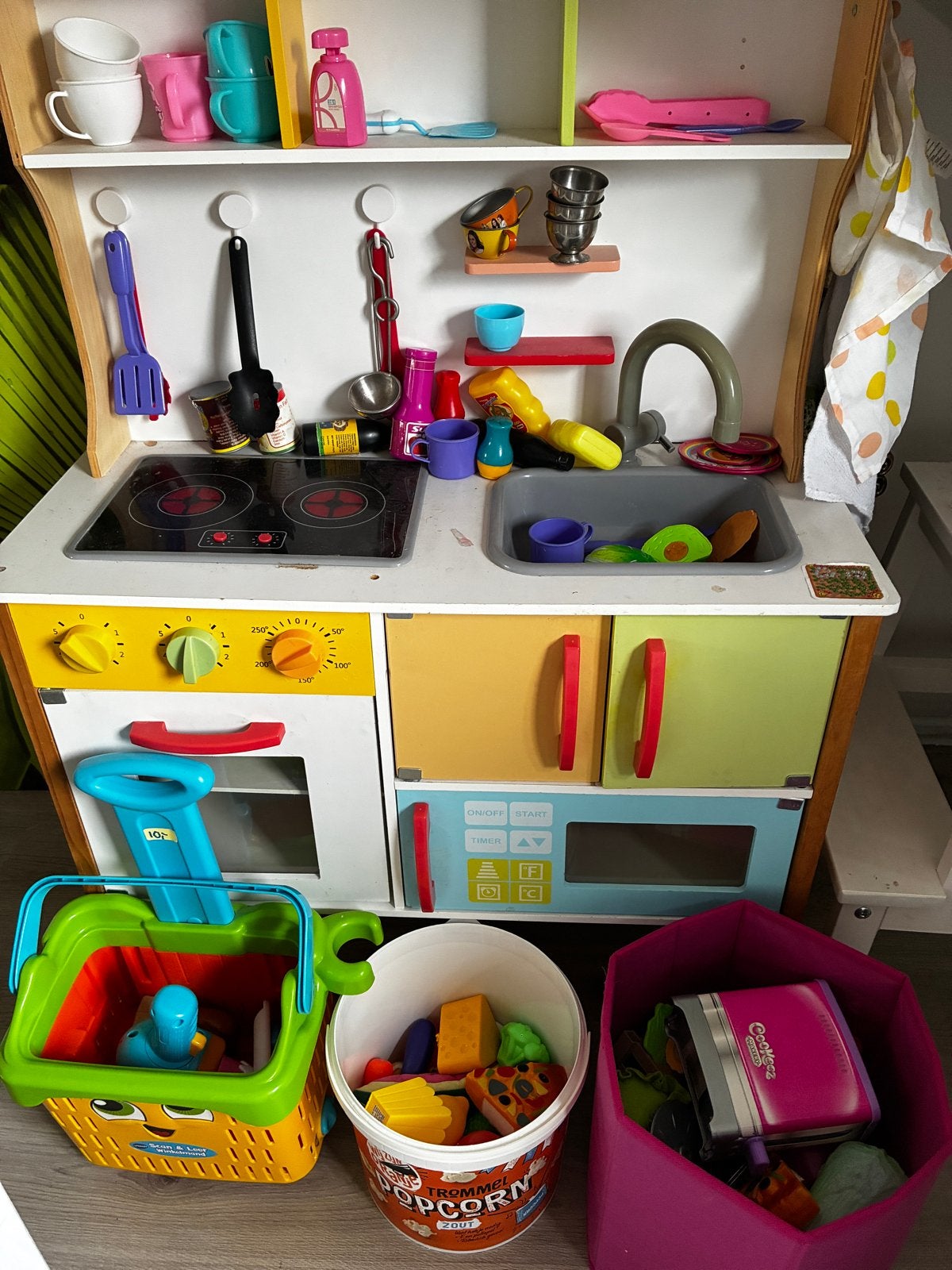 Houten kinderkeuken met accessoires, Ophalen of Verzenden, Gebruikt, Hout, Speelkeuken