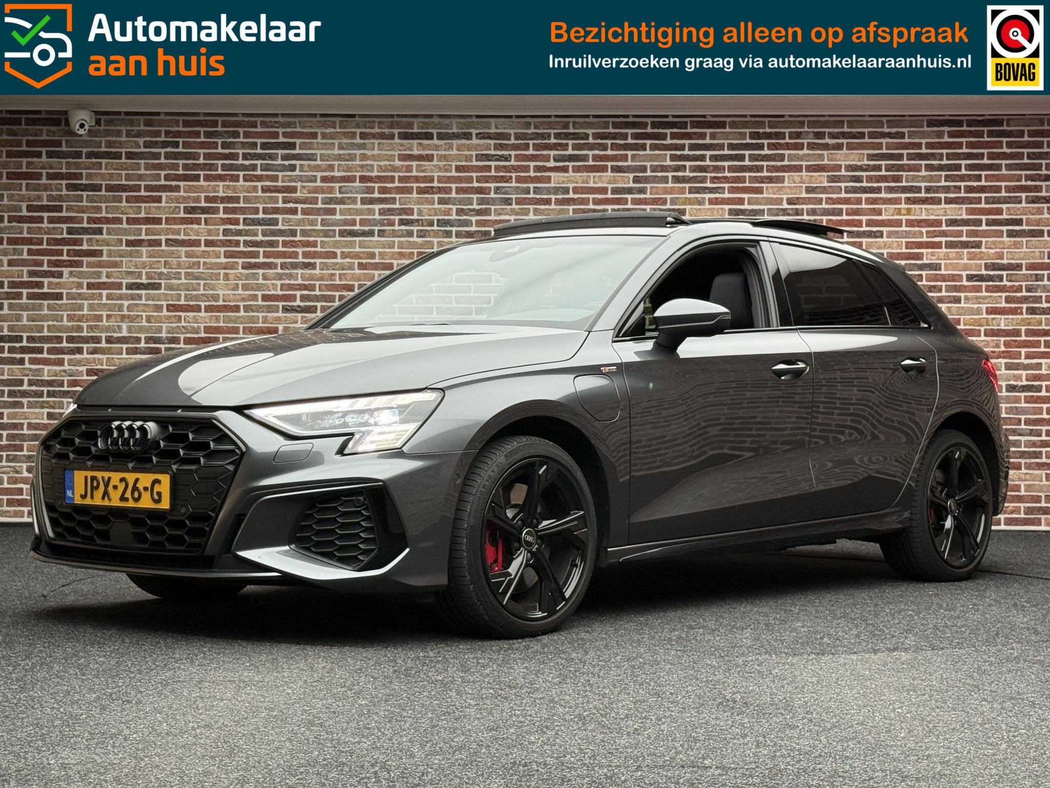 Audi A3 Sportback 45 TFSI e S edition Competition | Pano | M, Dealer onderhouden, Gebruikt, 4 cilinders, Leder en Stof