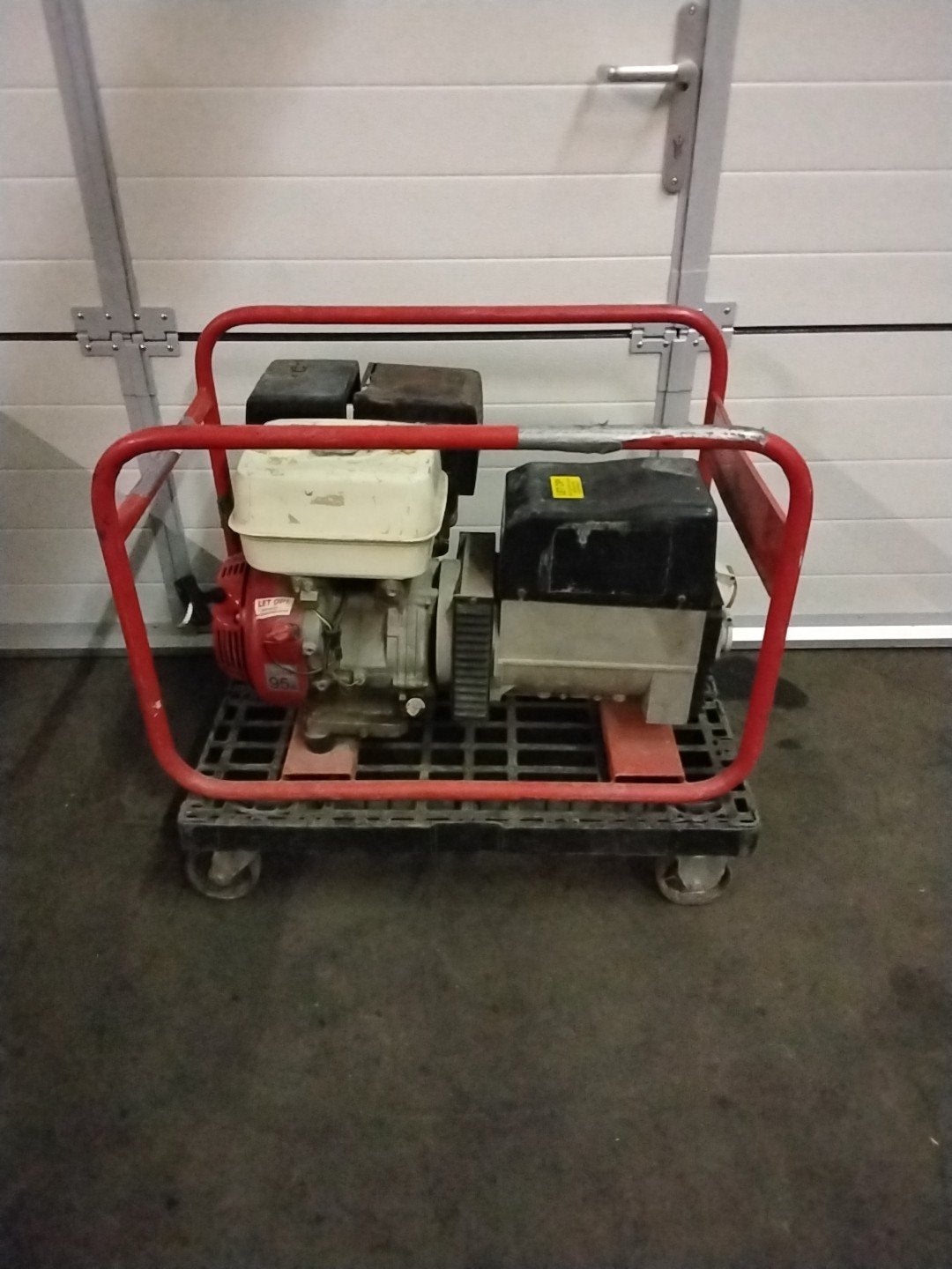 Europower EP6500T Aggregaat - 6.5 kVA, 5.2 kW, 2003, Ophalen