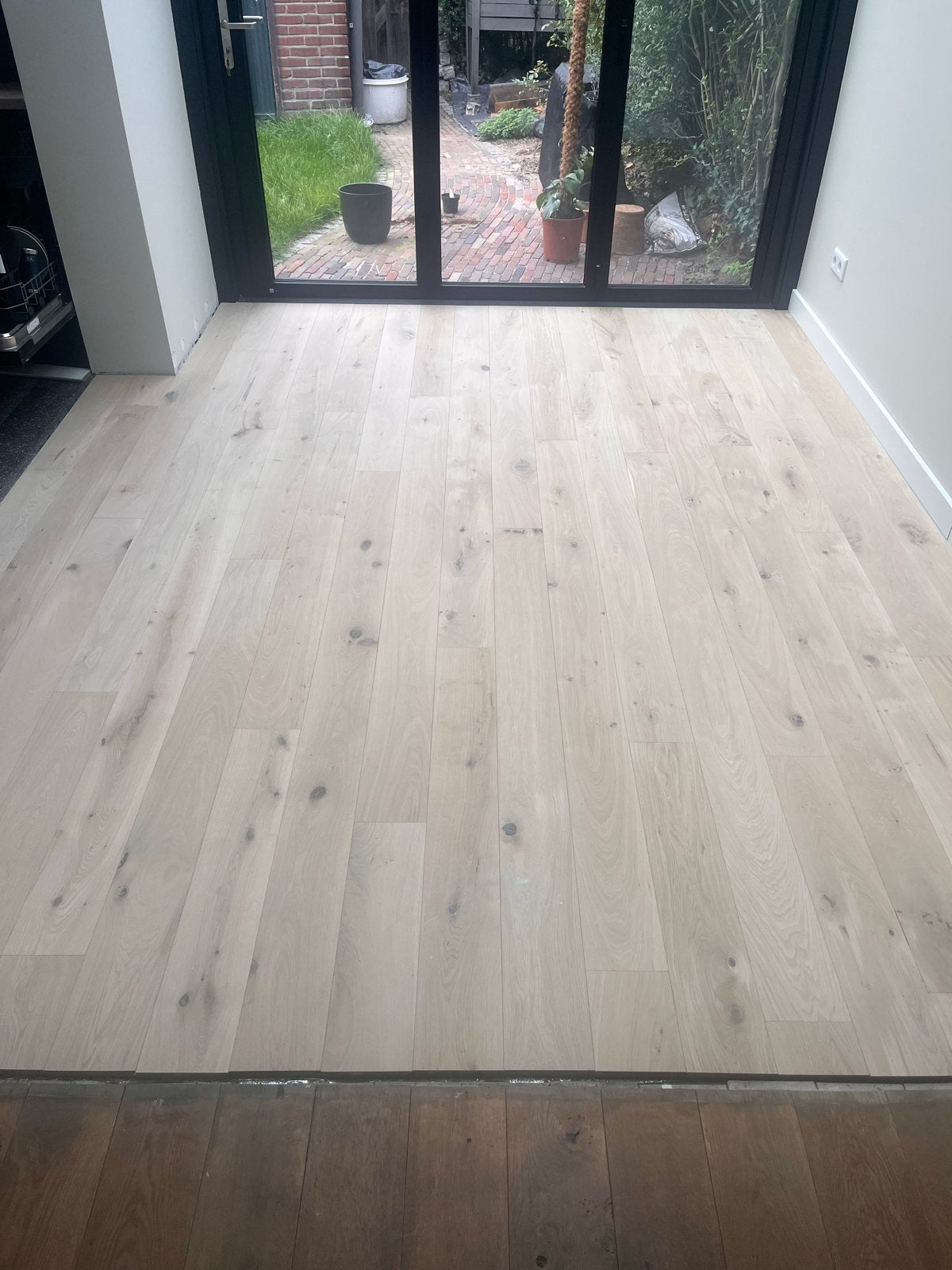 Massief eiken parketvloer onbewerkt 205x15x2 (4,1m2), Doe-het-zelf en Verbouw, Nieuw, Minder dan 5 m², 10 tot 30 cm, Hout