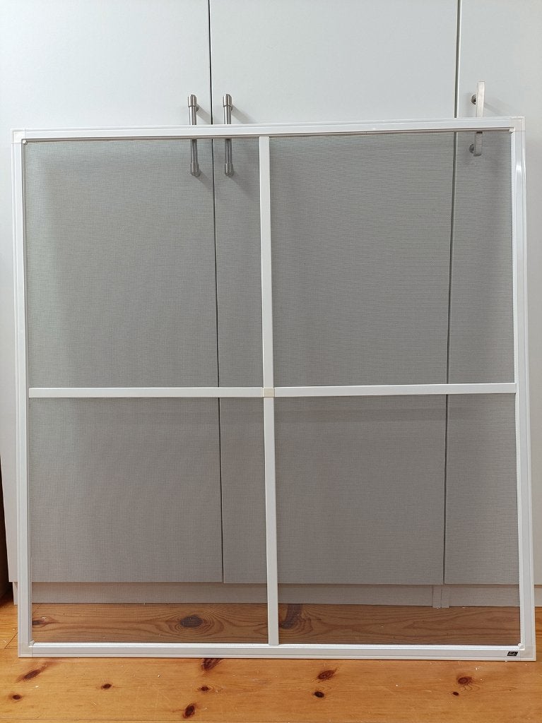 Twee horren voor raam 102 x 106 cm én 49 x 106cm. Luxaflex, Gebruikt, Overige typen, Minder dan 200 cm, Ophalen