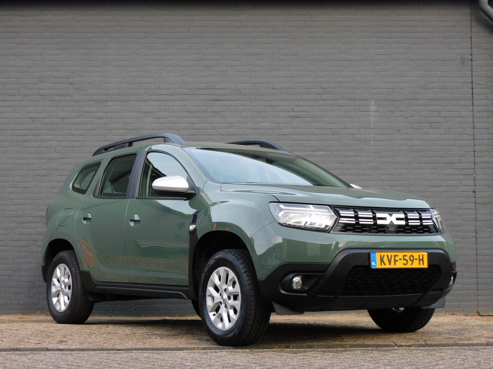 Dacia Duster 1.0 TCe 100 ECO-G Essential 1e EIGENAAR! CAMERA, Auto's, Voorwielaandrijving, Dealer onderhouden, 101 pk, Gebruikt