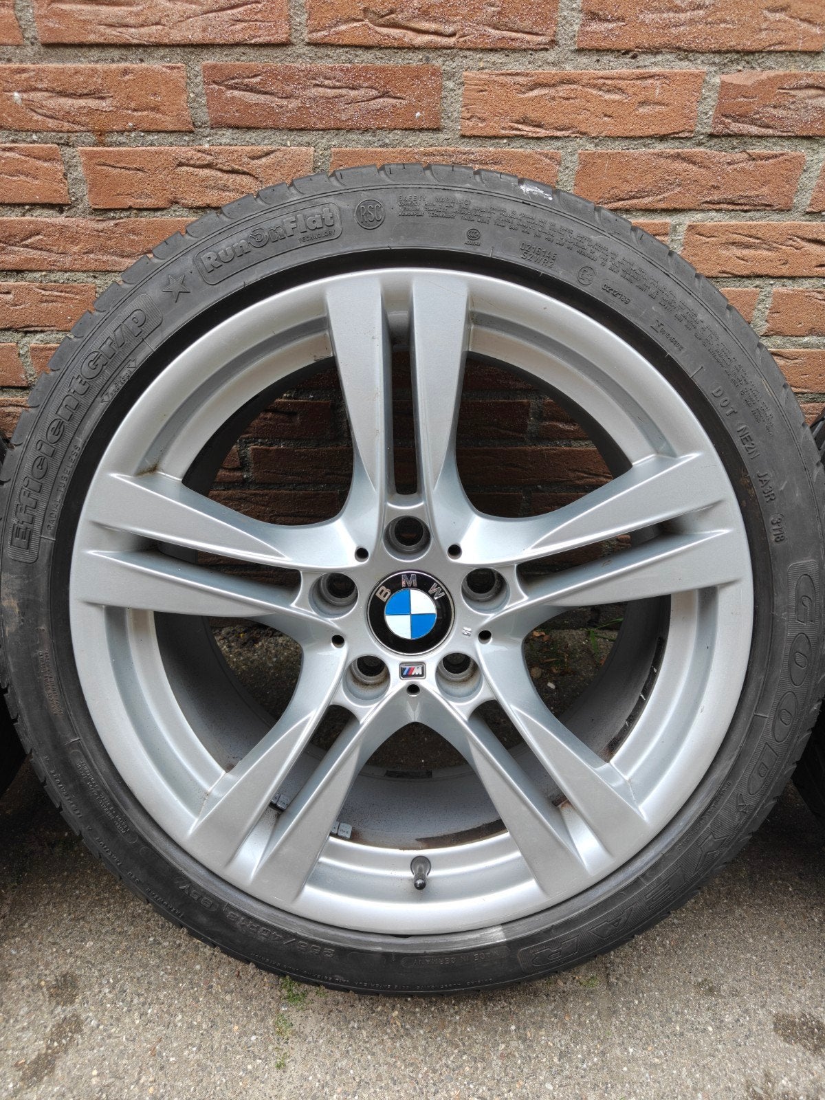 BMW 18 inch 355m breedset Goodyear banden, Ophalen, 18 inch, Gebruikt, Banden en Velgen