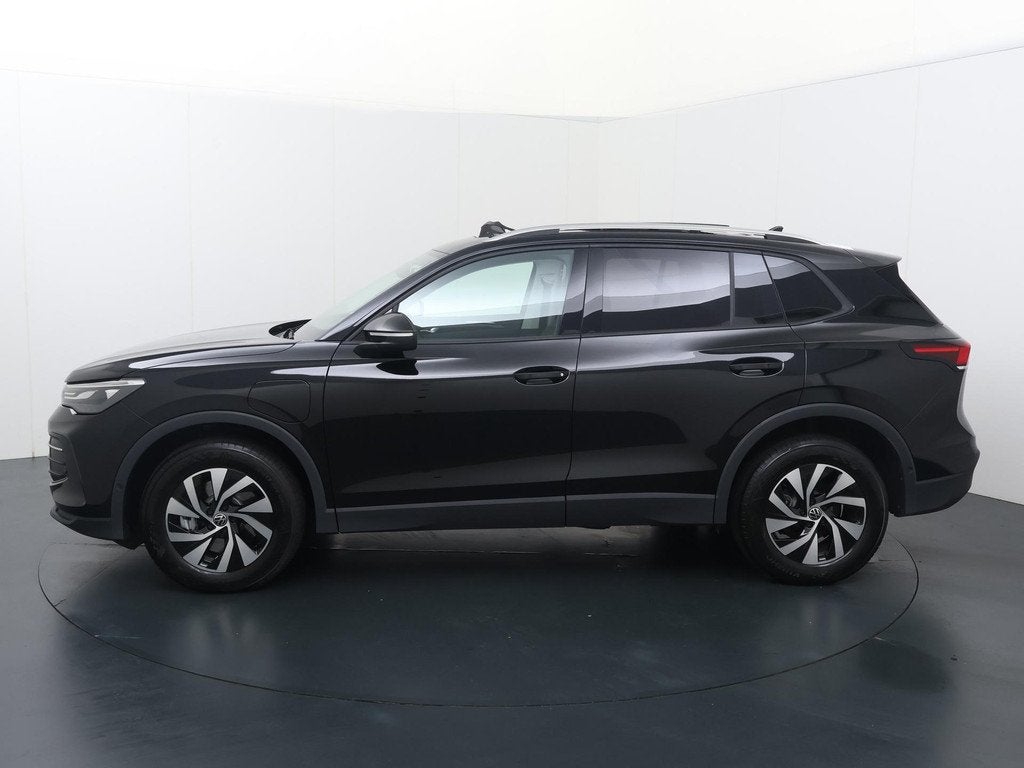 Volkswagen Tiguan 1.5 eHybrid Life Edition | 204 PK | SoH 99, Auto's, Volkswagen, 12 maanden, Stof, Zwart, Plug-in hybride