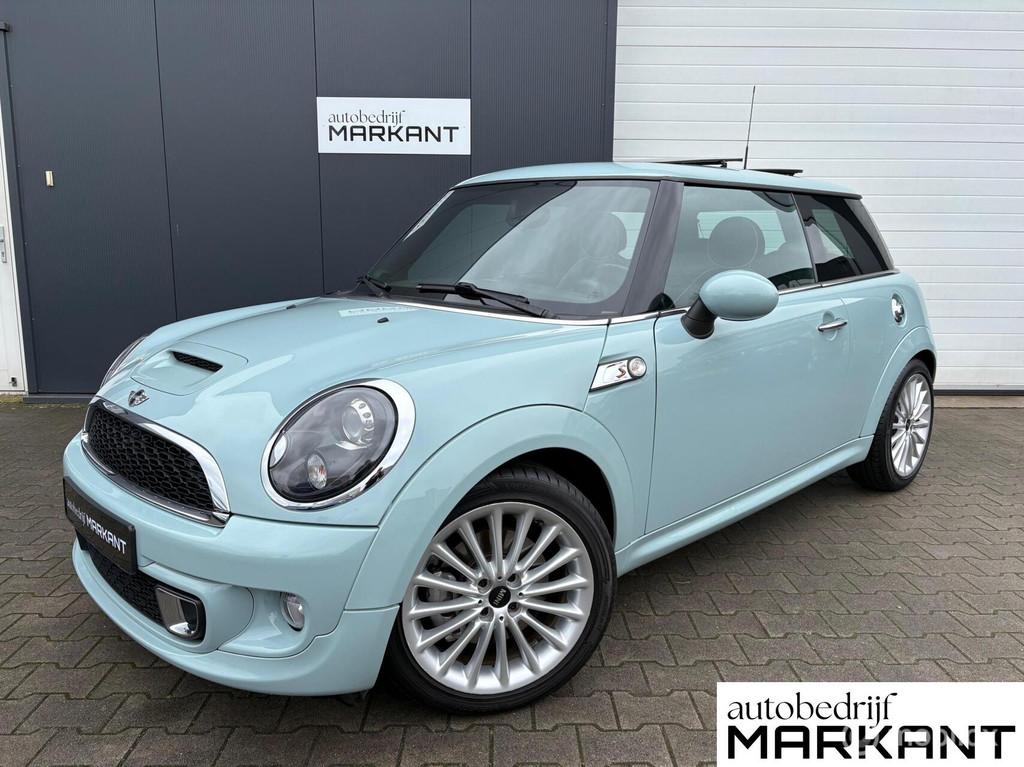 Mini Cooper S Automaat Leder / Xenon / Panorama / Uniek!, Euro 5, Gebruikt, Zwart, 49 €/maand