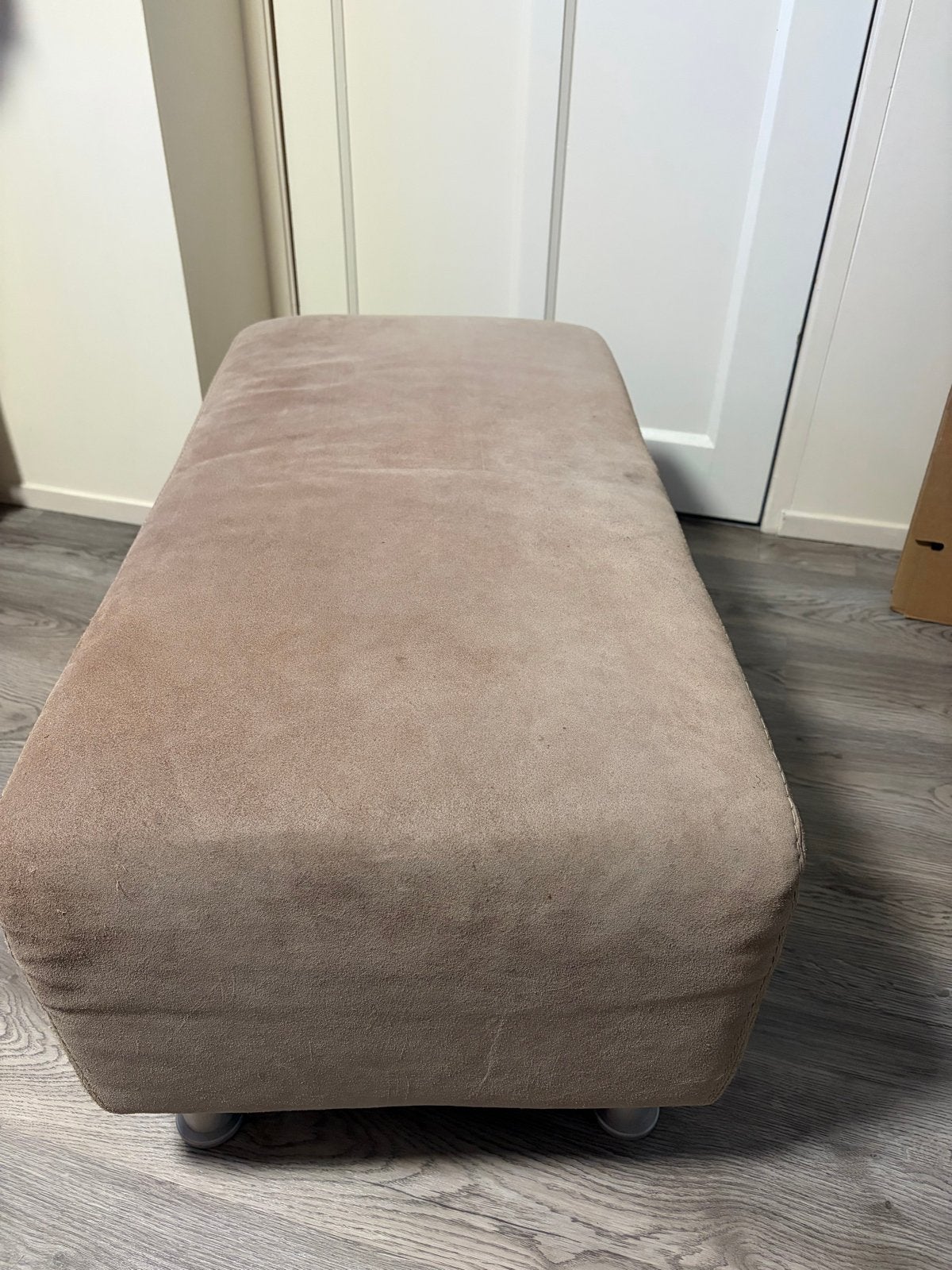 Comfortabele poef/voetenbank - Bruin leder, Ophalen, Minder dan 50 cm, Gebruikt, 50 tot 75 cm
