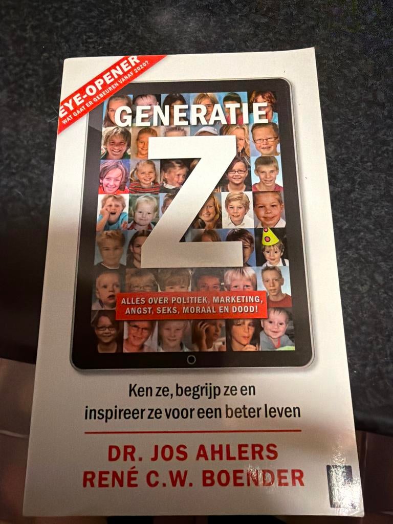 HK.  Jos Ahlers - Generatie Z, Boeken, Maatschappij en Samenleving, Jos Ahlers; Rene C.W. Boender, Ophalen of Verzenden, Zo goed als nieuw