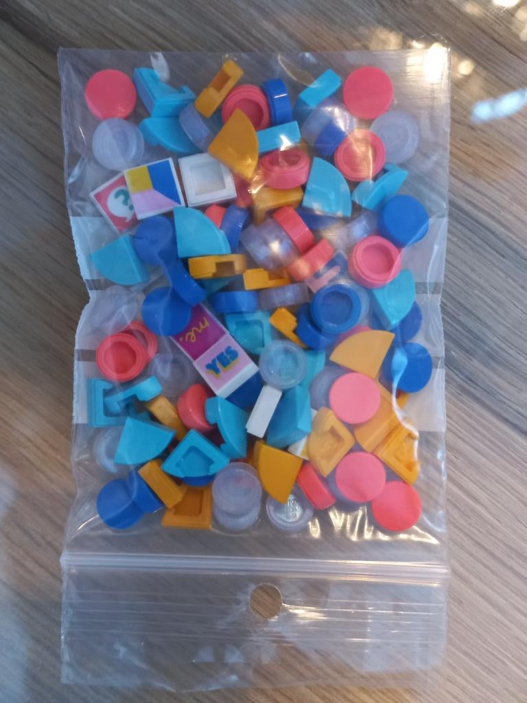 65% Korting op gebruikte Lego Dots 41916 Extra Dots Series 2, Overige thema's, Lego, Ophalen of Verzenden, Zo goed als nieuw