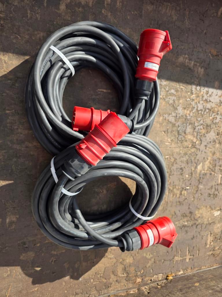2x 20m 5G6mm2 verlengkabel 32A CEE stekkers, Ophalen of Verzenden, Kabel of Snoer