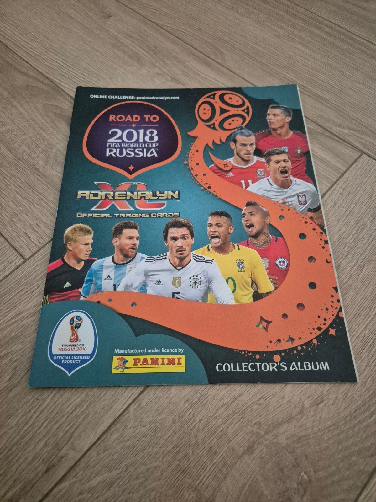 Panini Adrenalyn XL Road to Russia 2018 album met kaarten, Ophalen of Verzenden, Gebruikt, Overige sporten, Boek of Tijdschrift