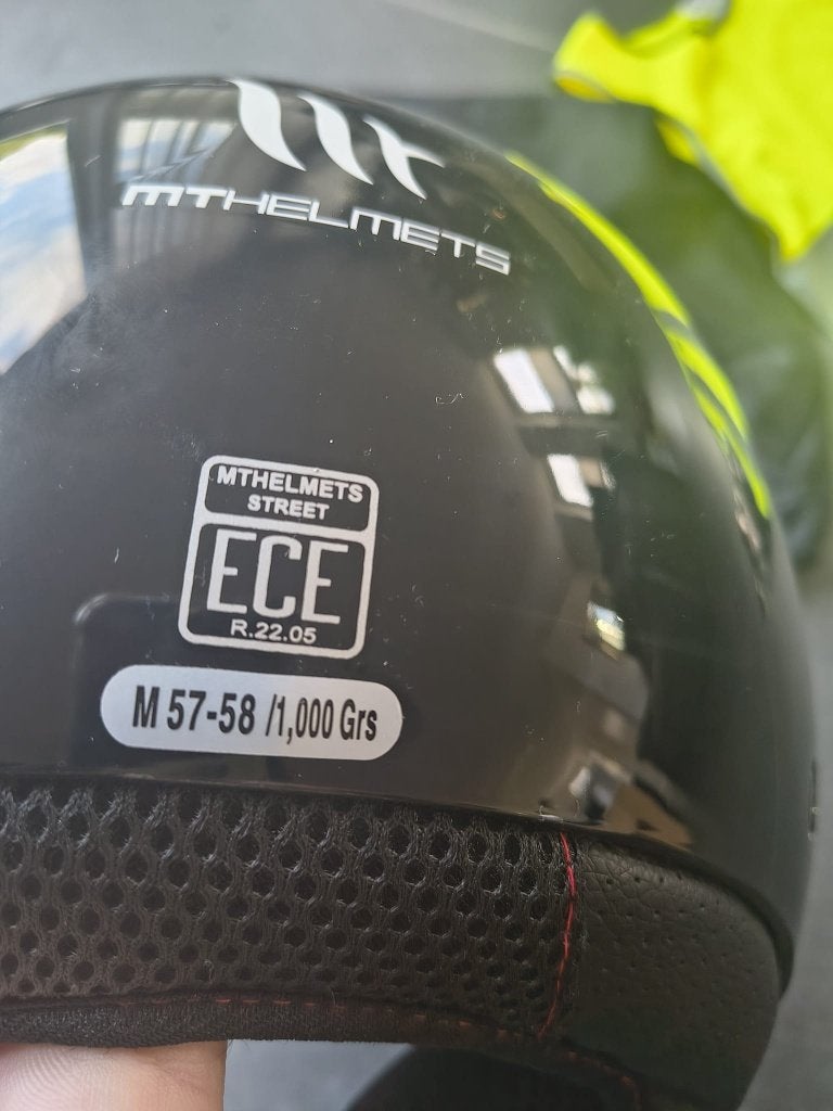 Helm, Fietsen en Brommers, Brommerhelmen, Ophalen of Verzenden, Zo goed als nieuw, Medium, Mthelmets