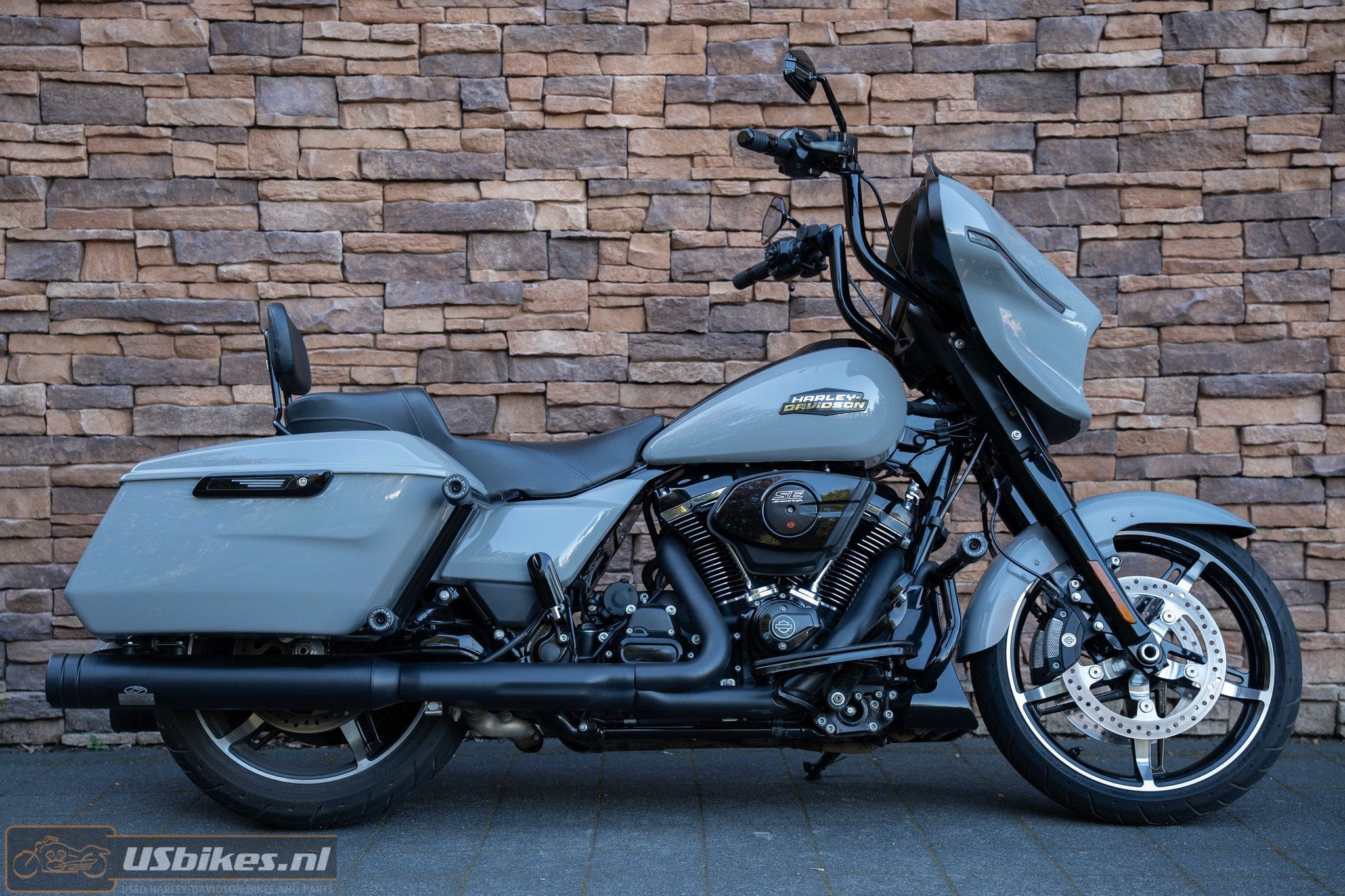 Harley-Davidson FLHX Street Glide 117 M8 Jekill Hyde, Info@harley-davidson.com, 1917 cc, Harley--Davidson, Handgeschakeld