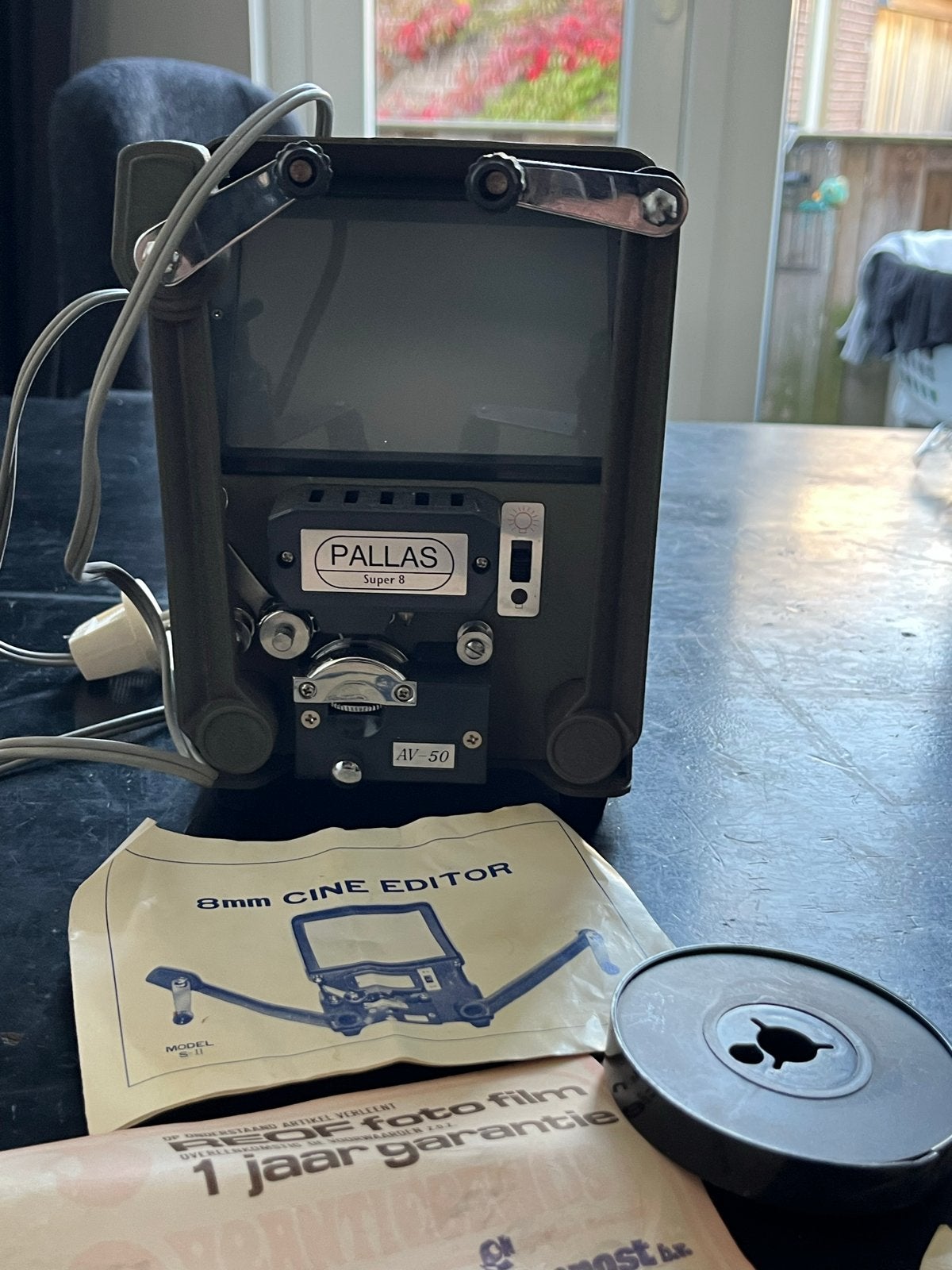 Pallas Super 8 AV-50 8mm Cine Editor met dos en leeg spoel, Audio, Tv en Foto, Overige merken, Overige typen, Ophalen of Verzenden