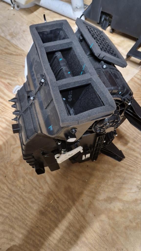 Dacia Spring Ventilatie/Climaatunit - Origineel Onderdeel, Ophalen of Verzenden