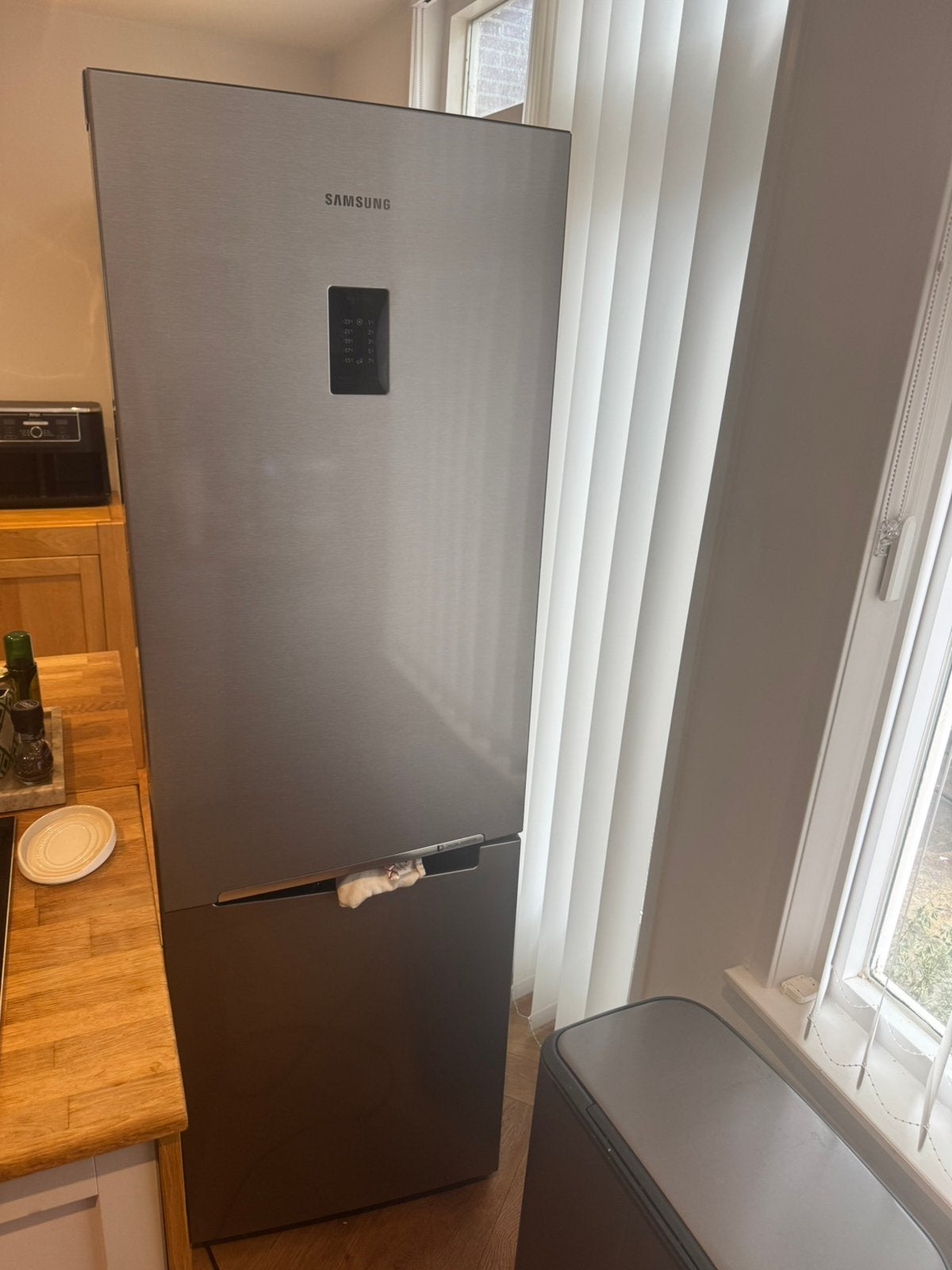 Samsung No Frost Fridge Freezer – Like New (RB33J3205SA), Ophalen, 200 liter of meer, 160 cm of meer, Zo goed als nieuw