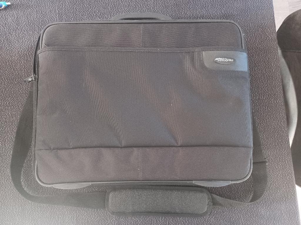 Samsonite laptoptas-zwart, Computers en Software, Laptoptassen, Ophalen, Gebruikt, Handvat, Zwart