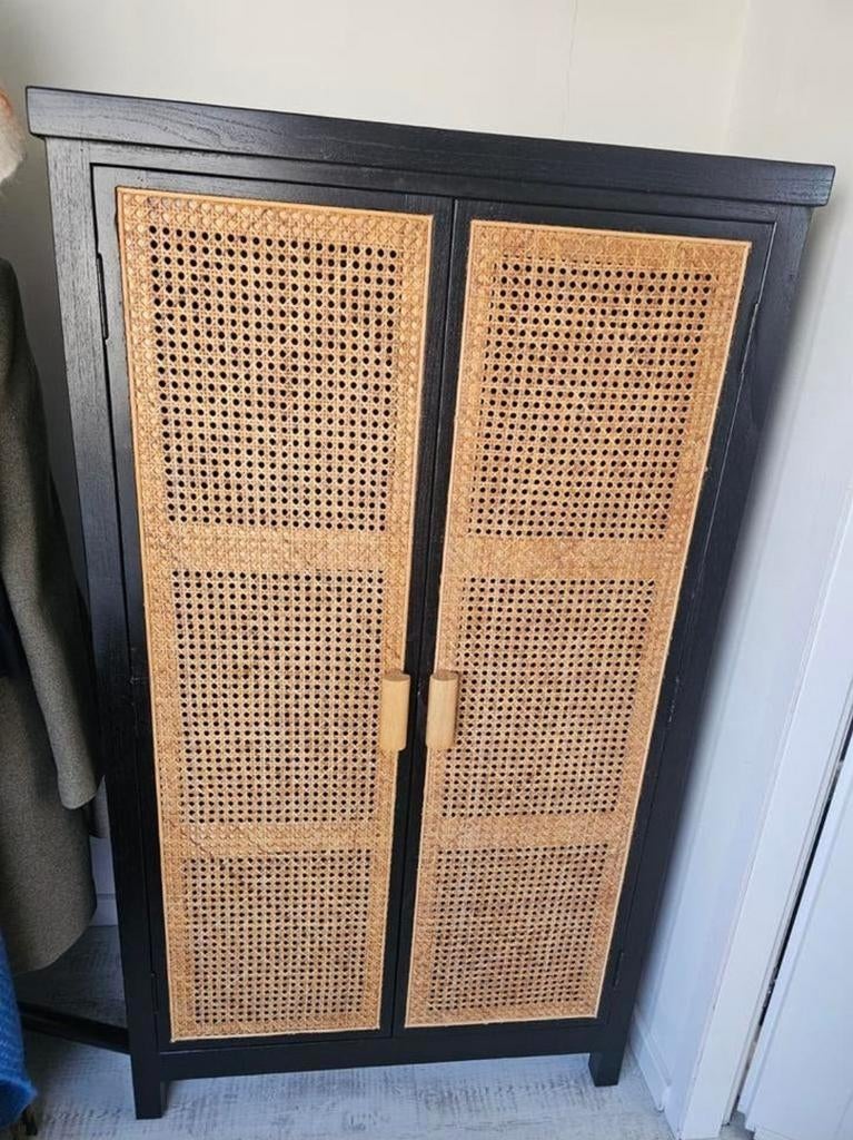 Must Living kast, Huis en Inrichting, Kasten | Overige, Ophalen, Gebruikt