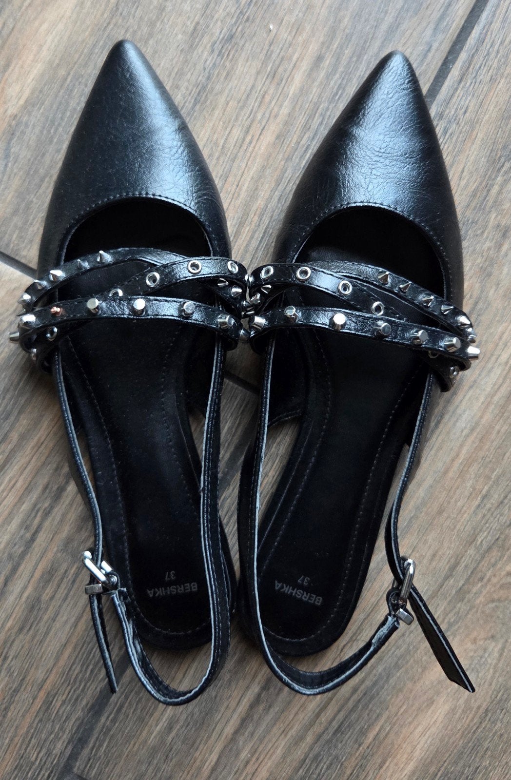 Ballerinas spitse punt Bershka 37, Kleding | Dames, Zwart, Ballerina's, Bershka, Ophalen of Verzenden