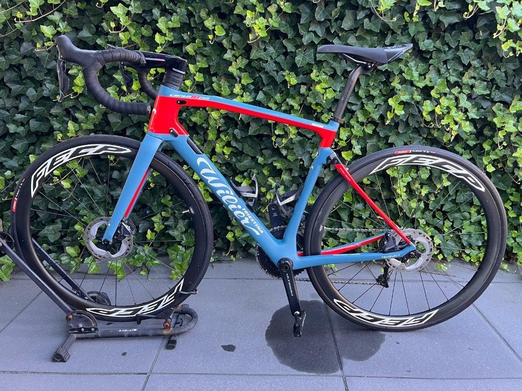 Wilier Cento10NDR Disc Ultegra Di2 Matblauw/Rood., Fietsen en Brommers, Fietsen | Racefietsen, 28 inch, Gebruikt, Carbon, Heren