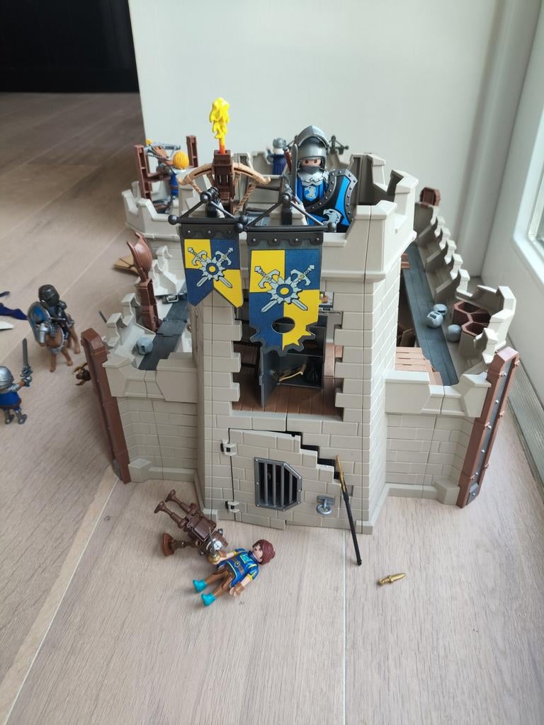 Playmobil Novelmore Kasteel 70222 met uitbreiding 70778, Ophalen of Verzenden, Gebruikt