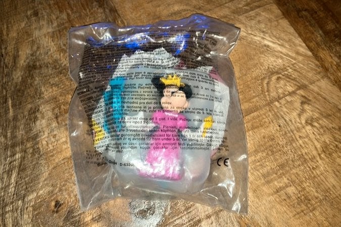 Disney McDonald's Happy Meal - Disneyland Paris 1997, Ophalen of Verzenden, Overige figuren, Zo goed als nieuw, Beeldje of Figuurtje