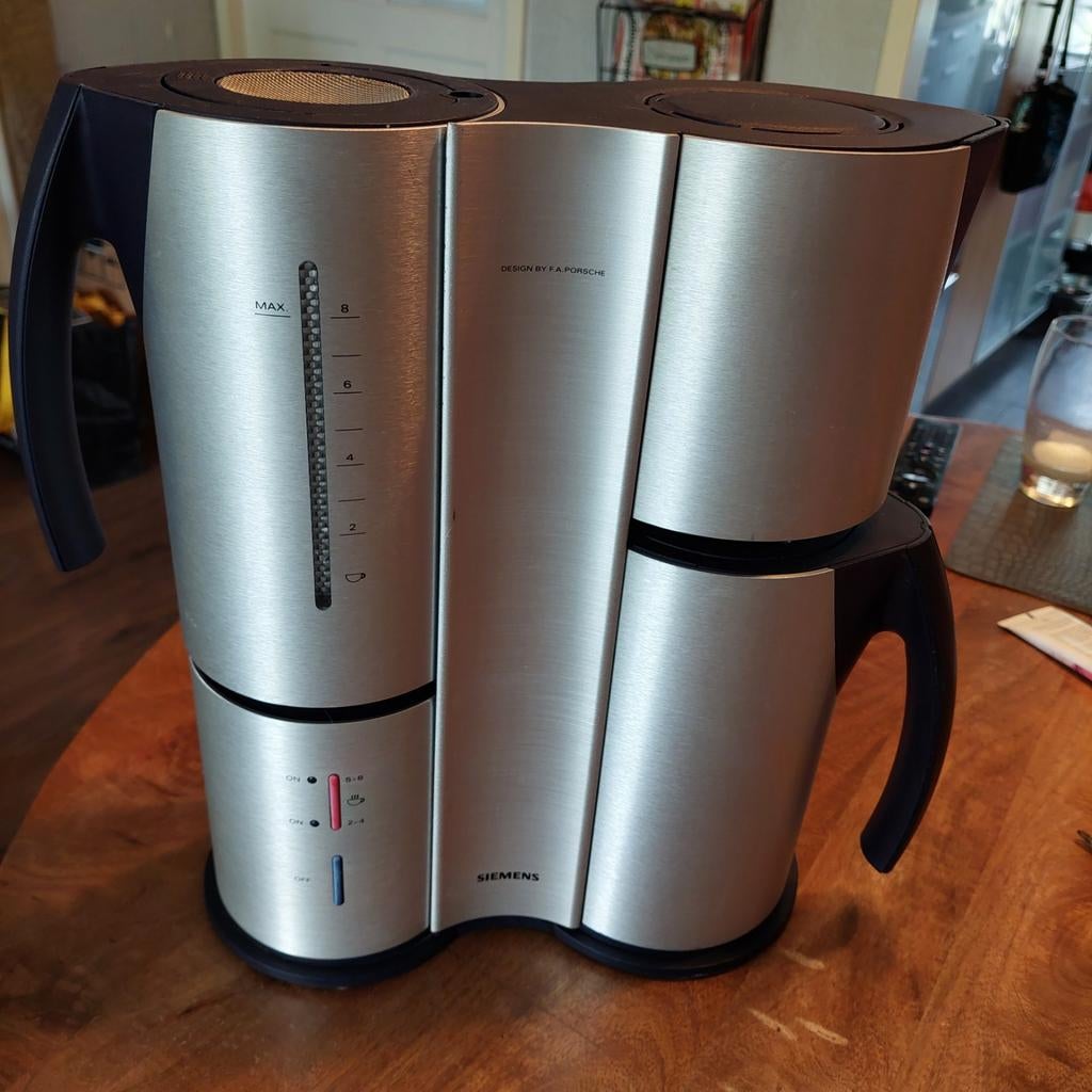 Siemens Porsche Design Koffiezetapparaat, Witgoed en Apparatuur, Afneembaar waterreservoir, Gebruikt, Koffiemachine, Gemalen koffie