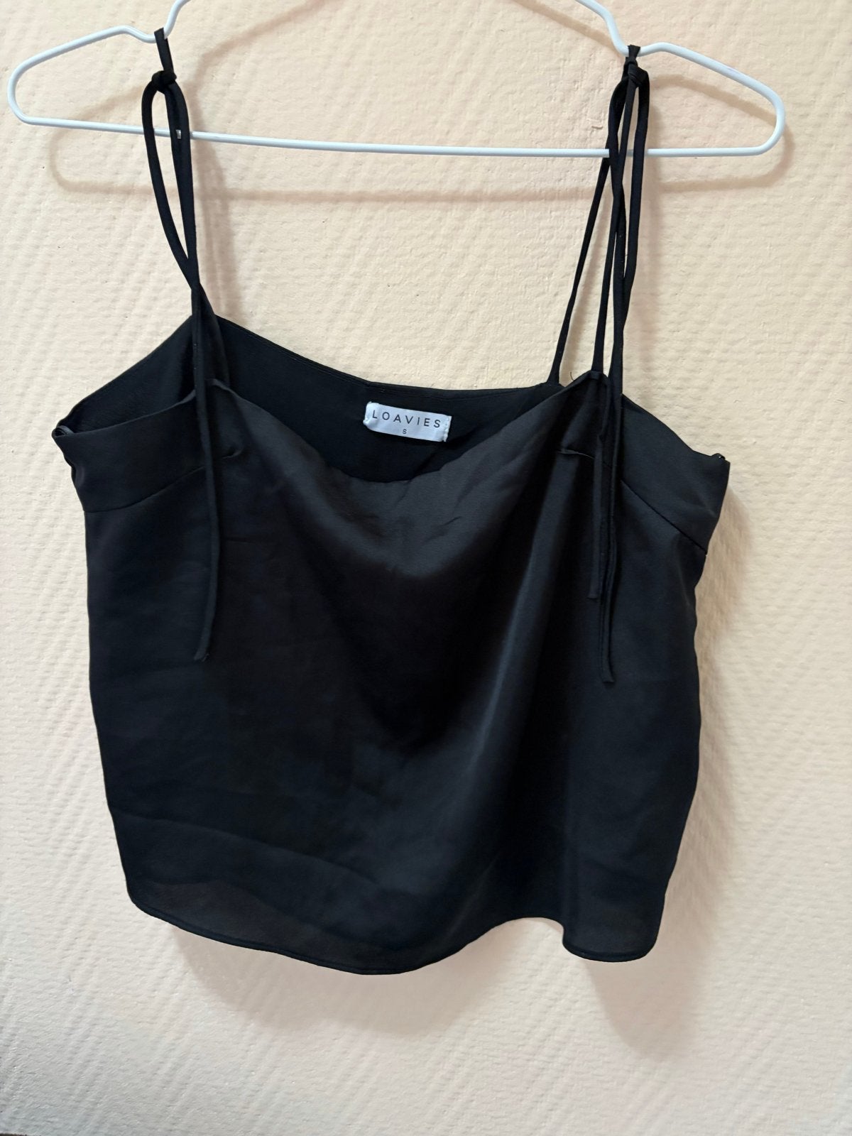 Zwart satijnen look topje van Loavies, maat S, Zwart, Ophalen of Verzenden, Gedragen, Maat 36 (S)