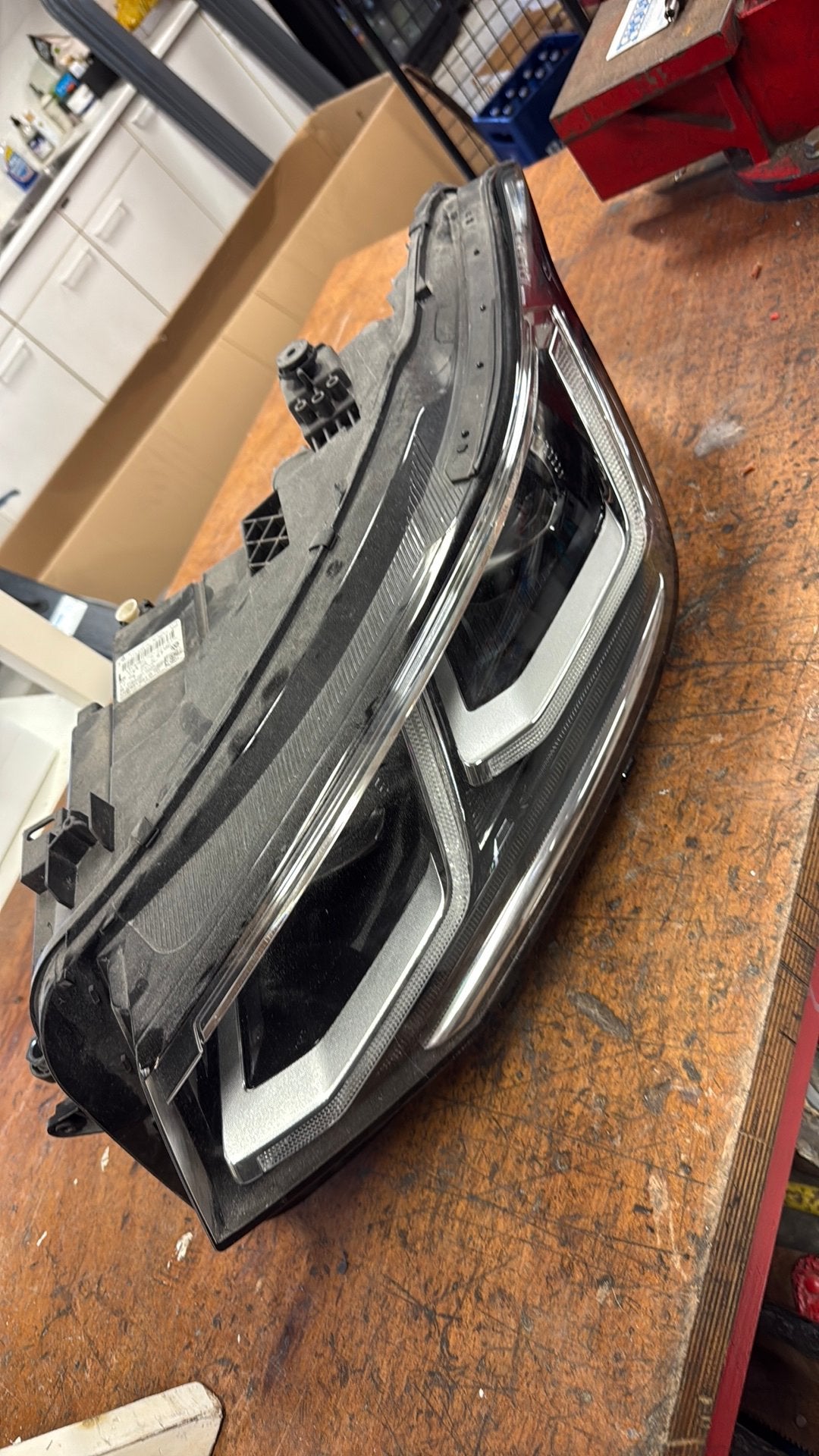 Tiguan iq koplamp links 5NB941081G, Ophalen of Verzenden